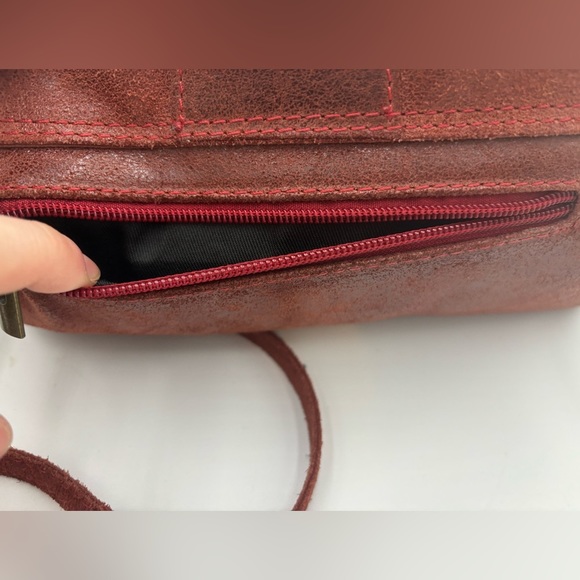 CRAZY LOU PARIS Leather Vintage Made in Italy Crossbody Bag - Picture 5 of 10